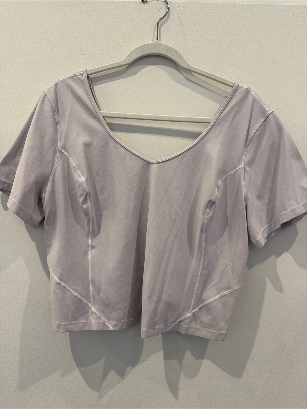 Lululemon Women’s Short Sleeve V-Neck Cropped Top